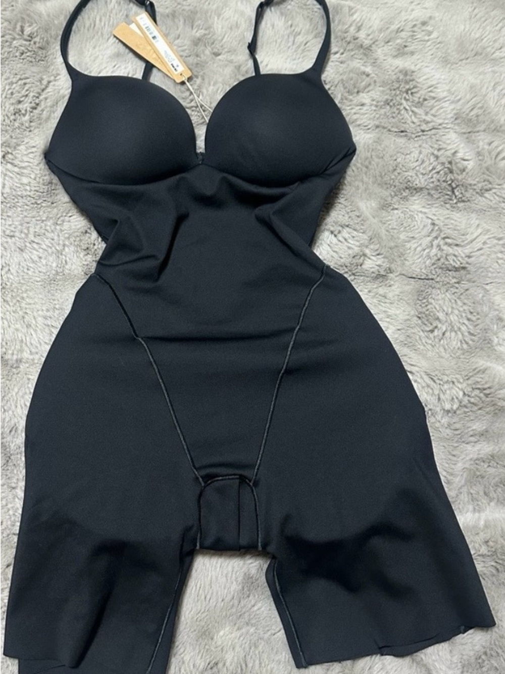 SKIMS Ultimate Mid Thigh Bodysuit NWT
